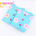 Atacado linda flor impressa blusas infantis doces cores lã design meninas camisola